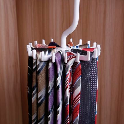 创意旋转领带架皮带丝巾架-方便您的生活